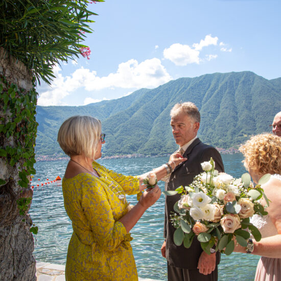 advantages of a wedding planner